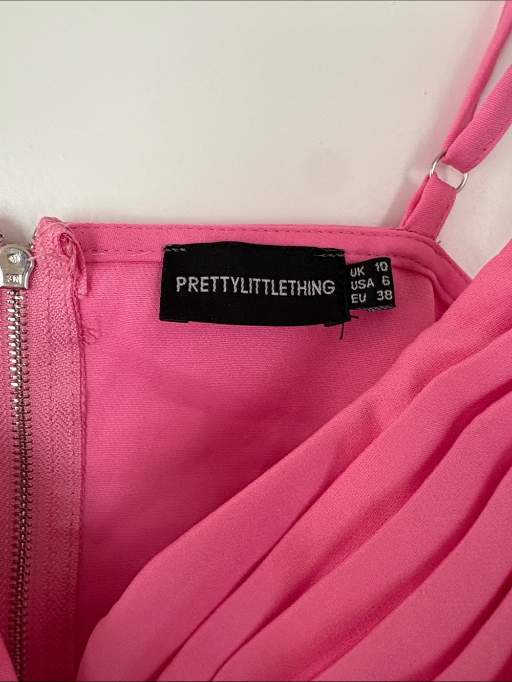 PrettyLittleThing Pink Top - Picture 2 of 5